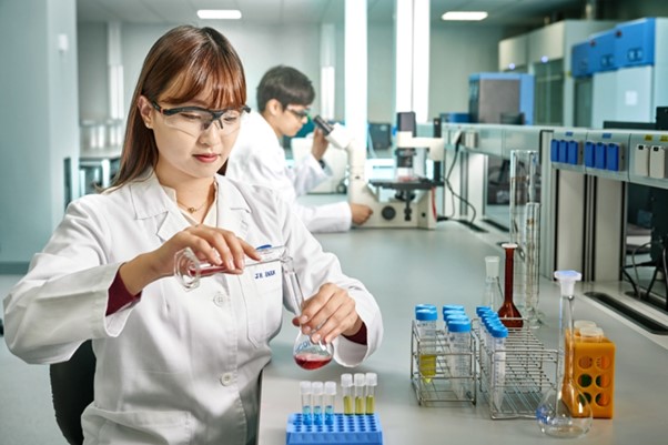 Các nhà nghiên cứu của Samsung Biologics