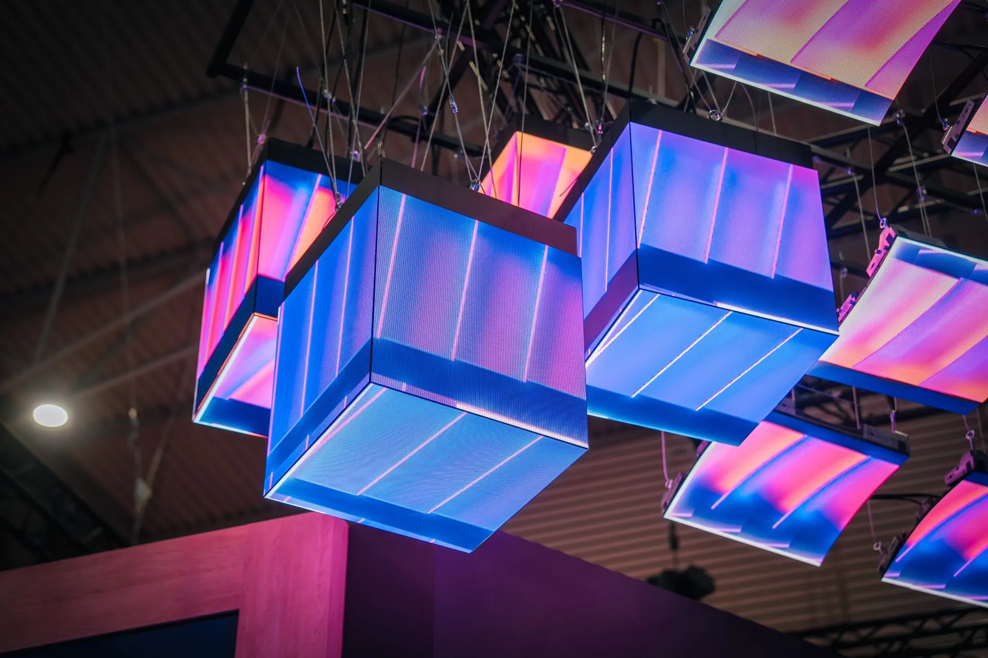 Top 5 xu hướng hàng đầu về màn hình LED năm 2025
